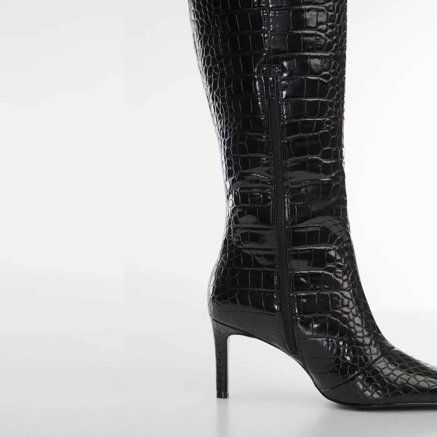 Black Croc-Effect Based Stiletto Boots - Image 6